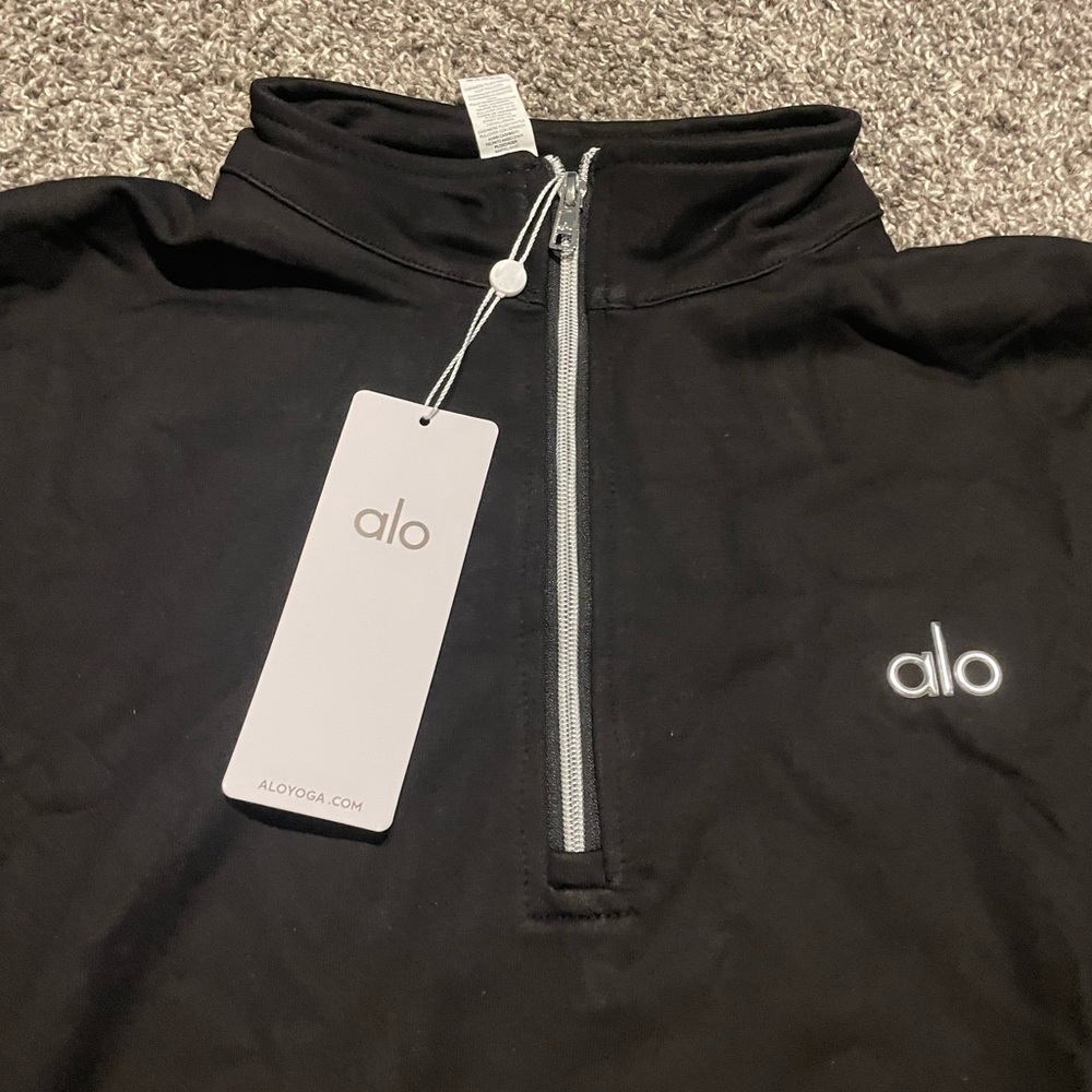 Alo Yoga Black Essential Quarter-Zip Pullover - Picture 2 of 4